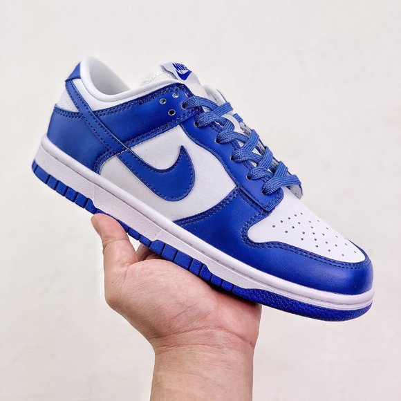 Nike low top sneakers - Picture 9 of 9